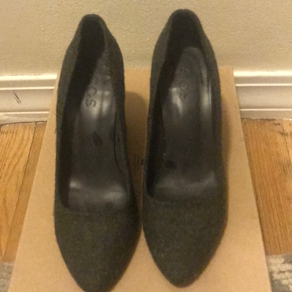 Cos Wool Green Heels